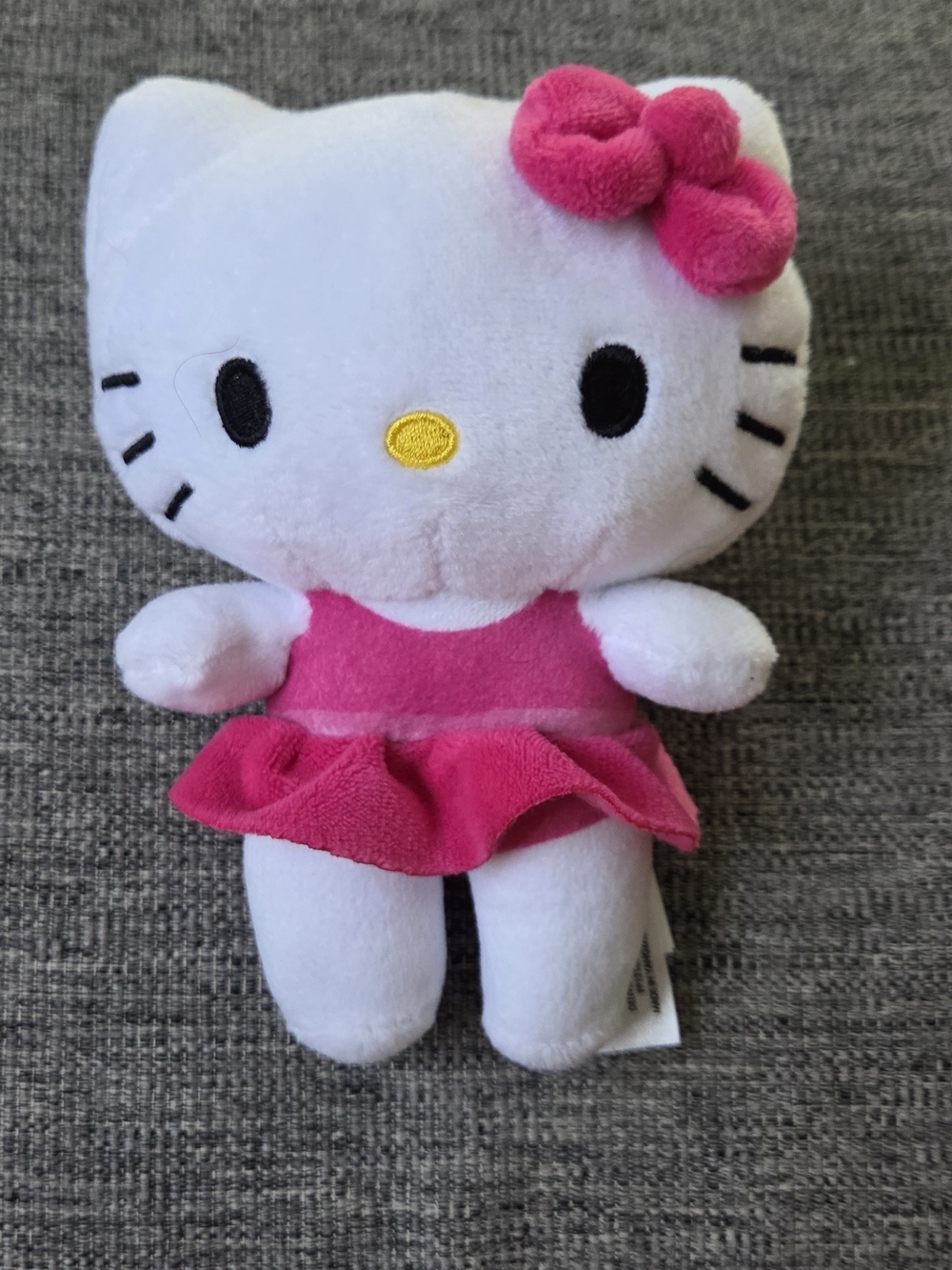 Small Hello Kitty Pink Bow & Dress Plush Toy